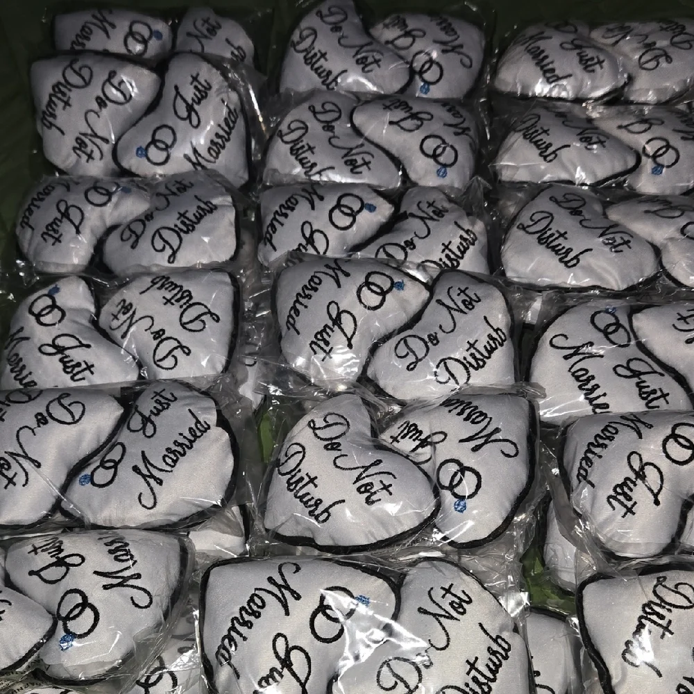 White Heart-Shaped Wedding Favors